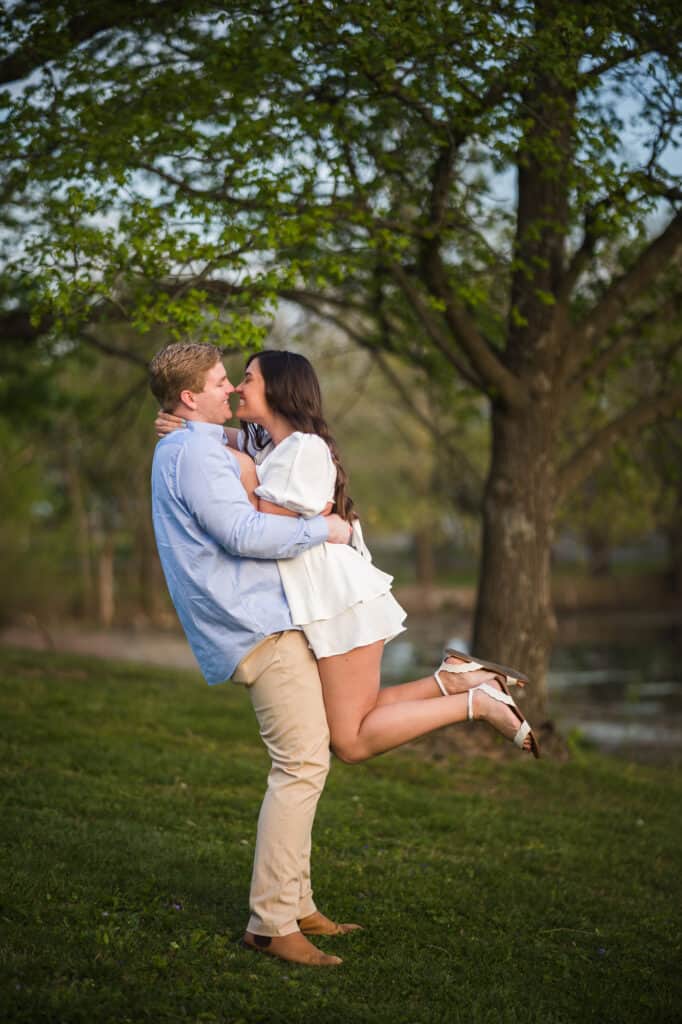 engagement session in Harrodsburg ky 