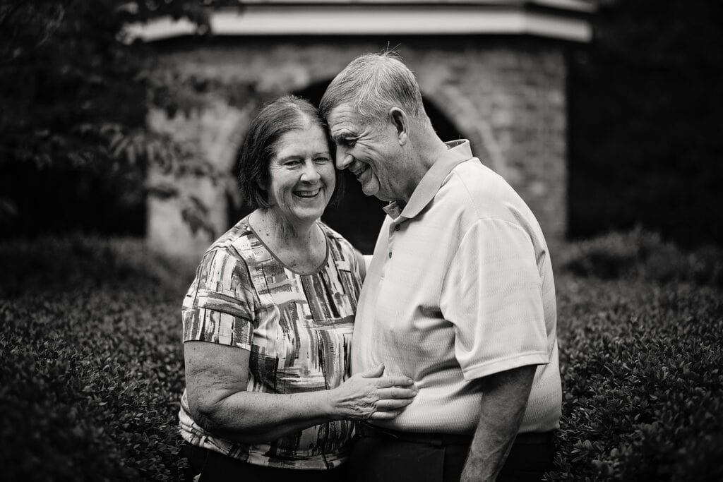 Lexington Ky Photographers Capture An Enduring Black And White Portrait Of A Seasoned Couple.
